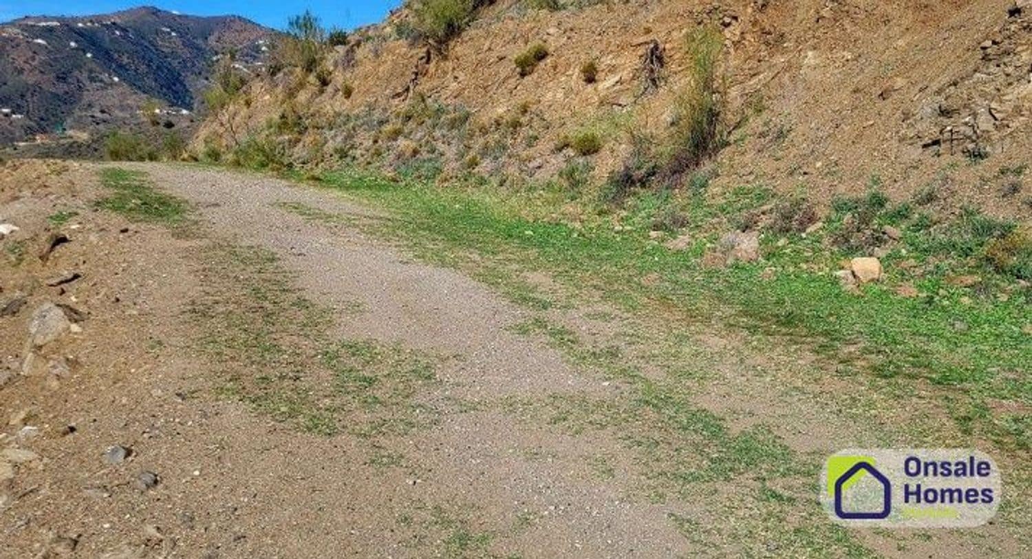 Terreno Não Urbanizado para venda em Velez-Malaga - 3 750 000 € (Ref: 9618896)