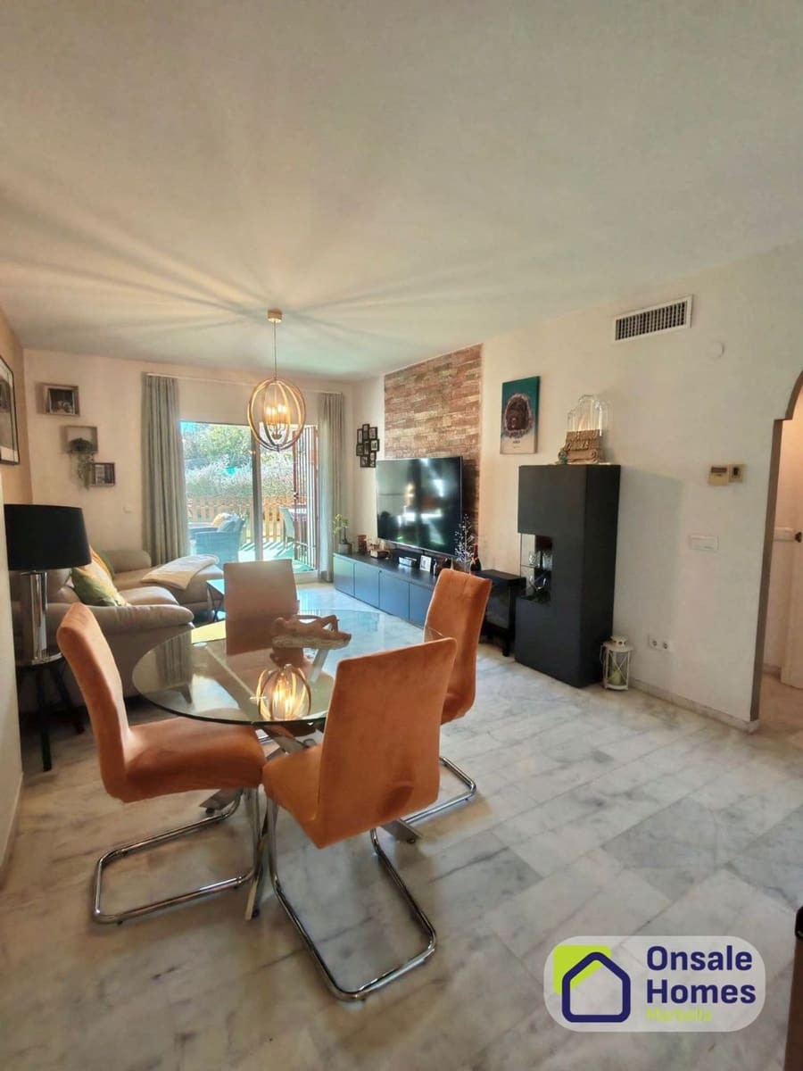 2 Zimmer Apartment zu verkaufen in La Reserva mit Pool Garage - 355.000 € (Ref: 9624220)