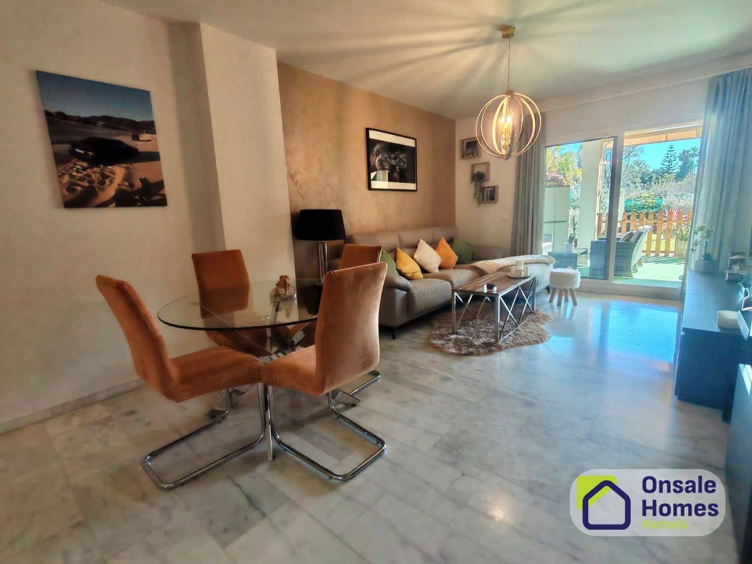 2 Zimmer Apartment zu verkaufen in La Reserva mit Pool Garage - 355.000 € (Ref: 9624220)