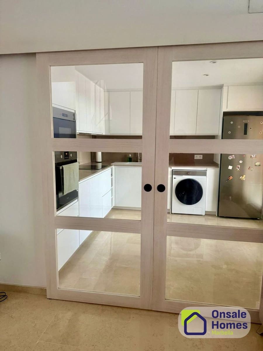 2 bedroom Apartment for sale in Marbella with pool garage - € 710,000 (Ref: 9626991)