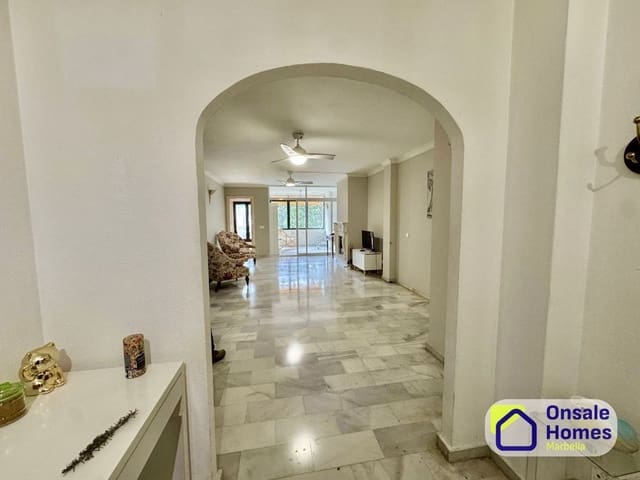 3 bedroom Apartment for sale in Rodeo Alto - Guadaiza - La Campana, Marbella with pool garage - € 465,000 (Ref: 9632866)