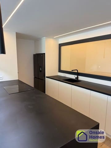 1 quarto Apartamento para venda em Las Brisas, Marbella com garagem - 357 000 € (Ref: 9632867)