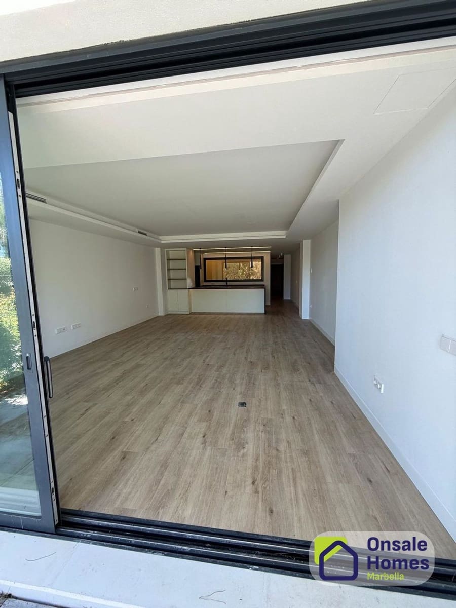 1 quarto Apartamento para venda em Nueva Andalucia com garagem - 357 000 € (Ref: 9632867)