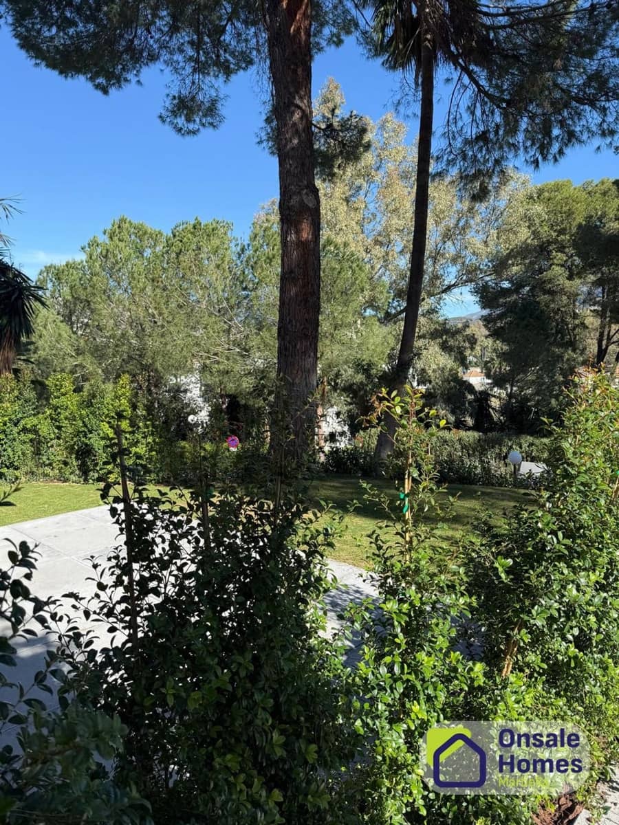 1 quarto Apartamento para venda em Nueva Andalucia com garagem - 357 000 € (Ref: 9632867)