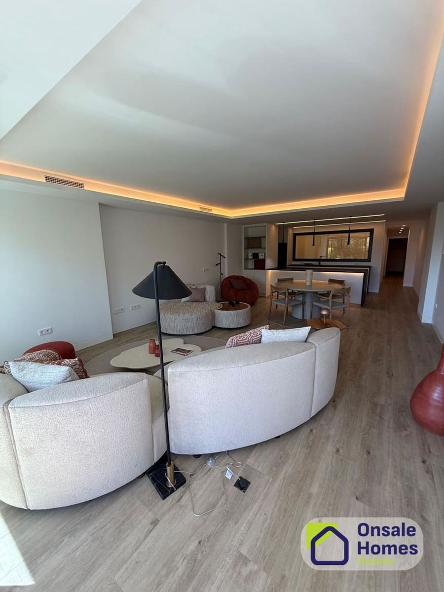1 Zimmer Apartment zu verkaufen in Nueva Andalucia mit Garage - 357.000 € (Ref: 9632867)