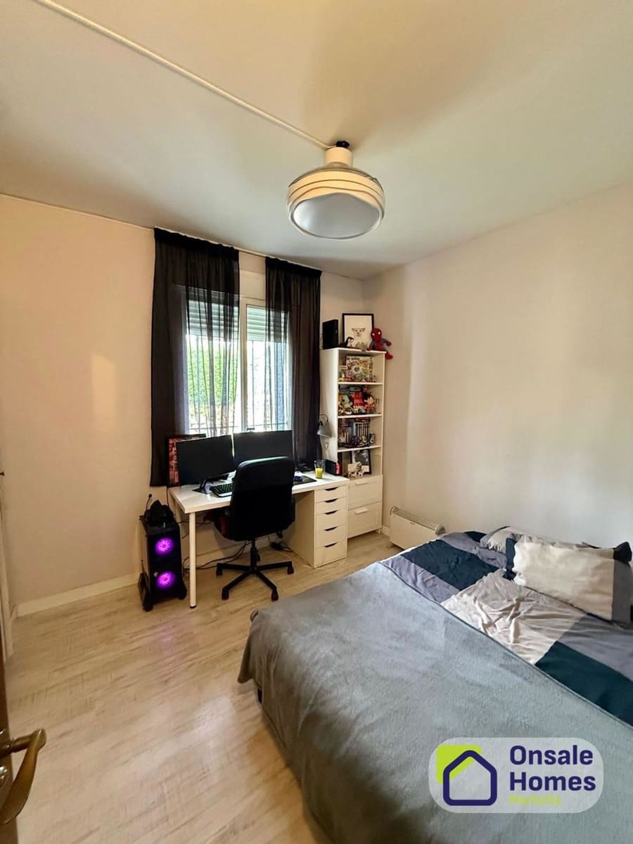 4 chambre Appartement à vendre à Marbella avec piscine garage - 650 000 € (Ref: 9647655)