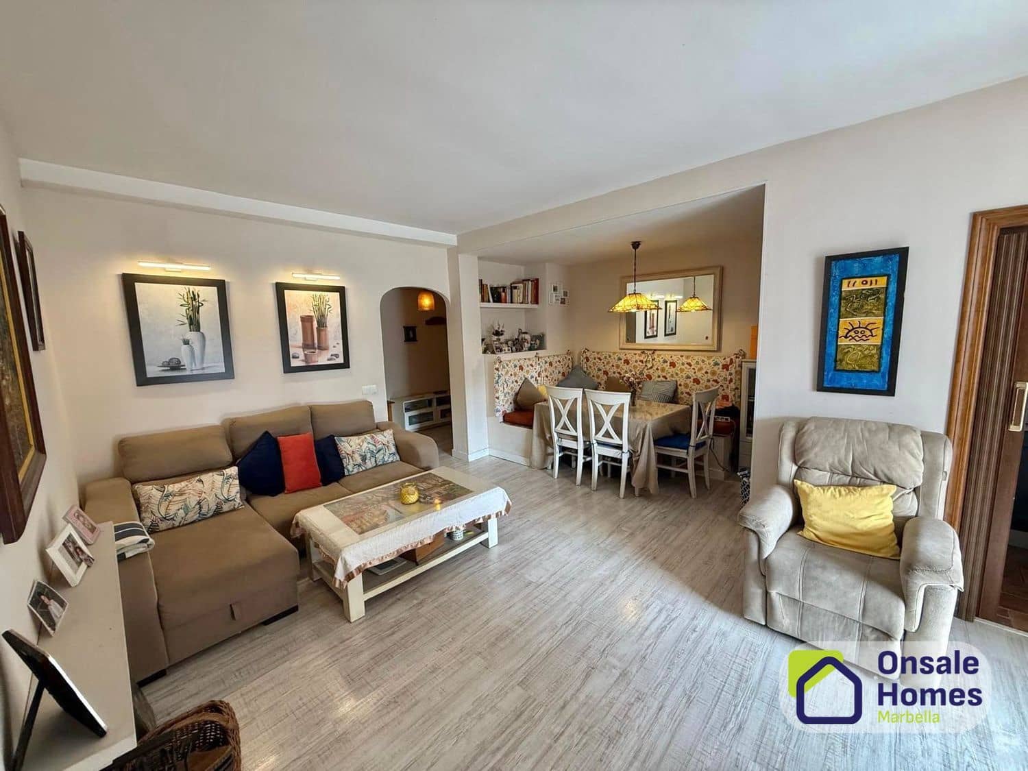 4 chambre Appartement à vendre à Marbella avec piscine garage - 650 000 € (Ref: 9647655)