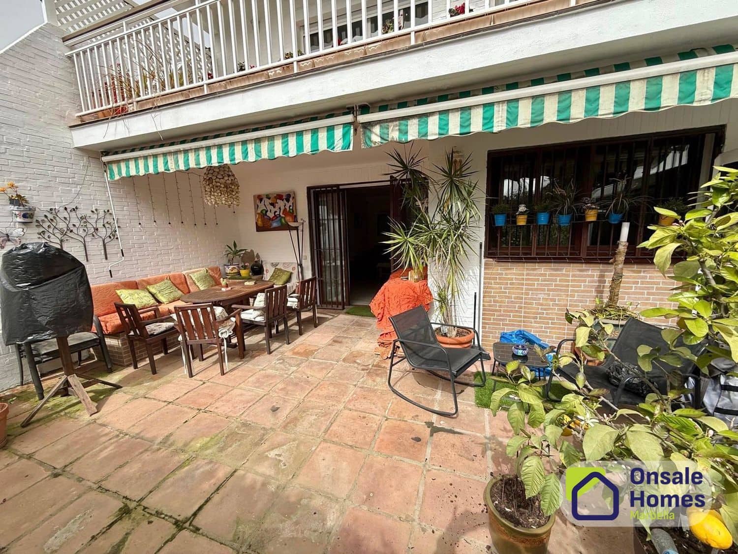 4 chambre Appartement à vendre à Marbella avec piscine garage - 650 000 € (Ref: 9647655)