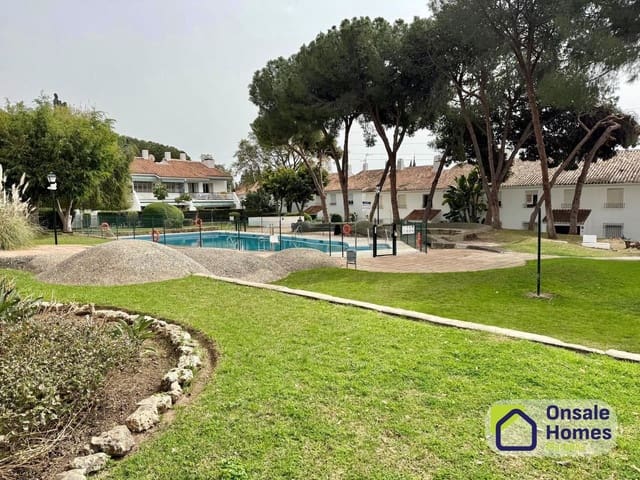 4 chambre Appartement à vendre à Nagüeles Alto, Marbella avec piscine garage - 650 000 € (Ref: 9647655)