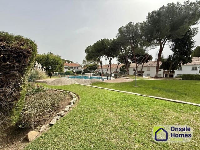 4 chambre Appartement à vendre à Nagüeles Alto, Marbella avec piscine garage - 650 000 € (Ref: 9647655)