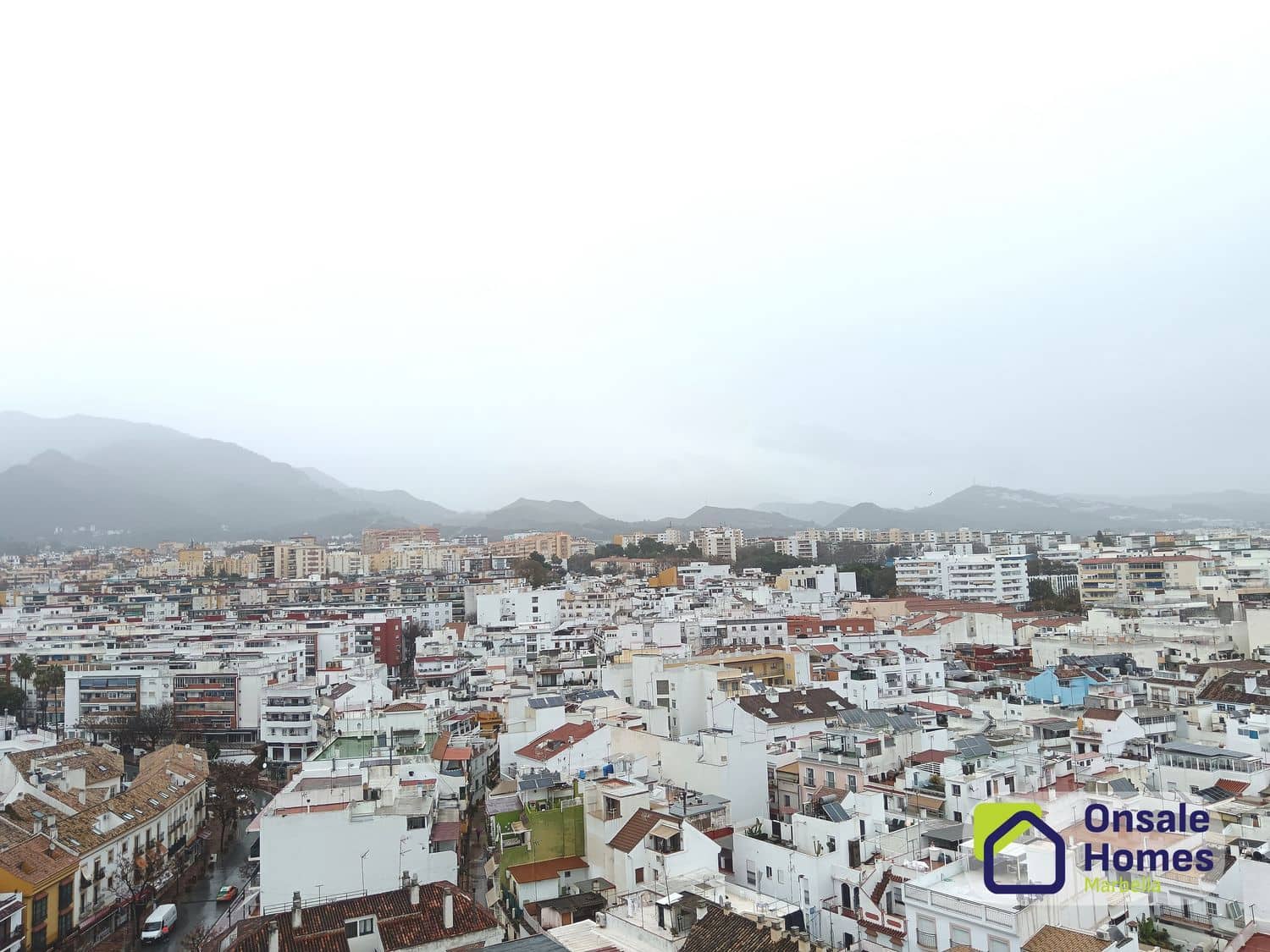 3 soverom Leilighet til salgs i Marbella med svømmebasseng garasje - € 750 000 (Ref: 9651047)