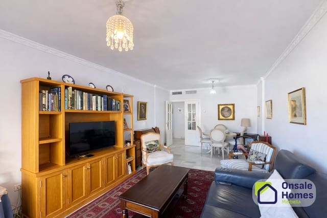 Apartamento de 3 habitaciones en Casco Antiguo, Marbella en venta con piscina garaje - 750.000 € (Ref: 9651047)