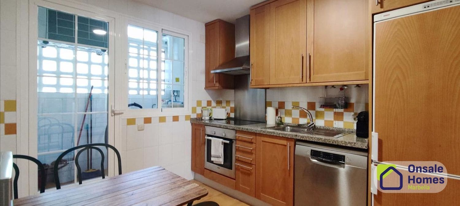 2 camera da letto Appartamento da affittare in Marbella con piscina garage - 2.050 € (Rif: 9651048)