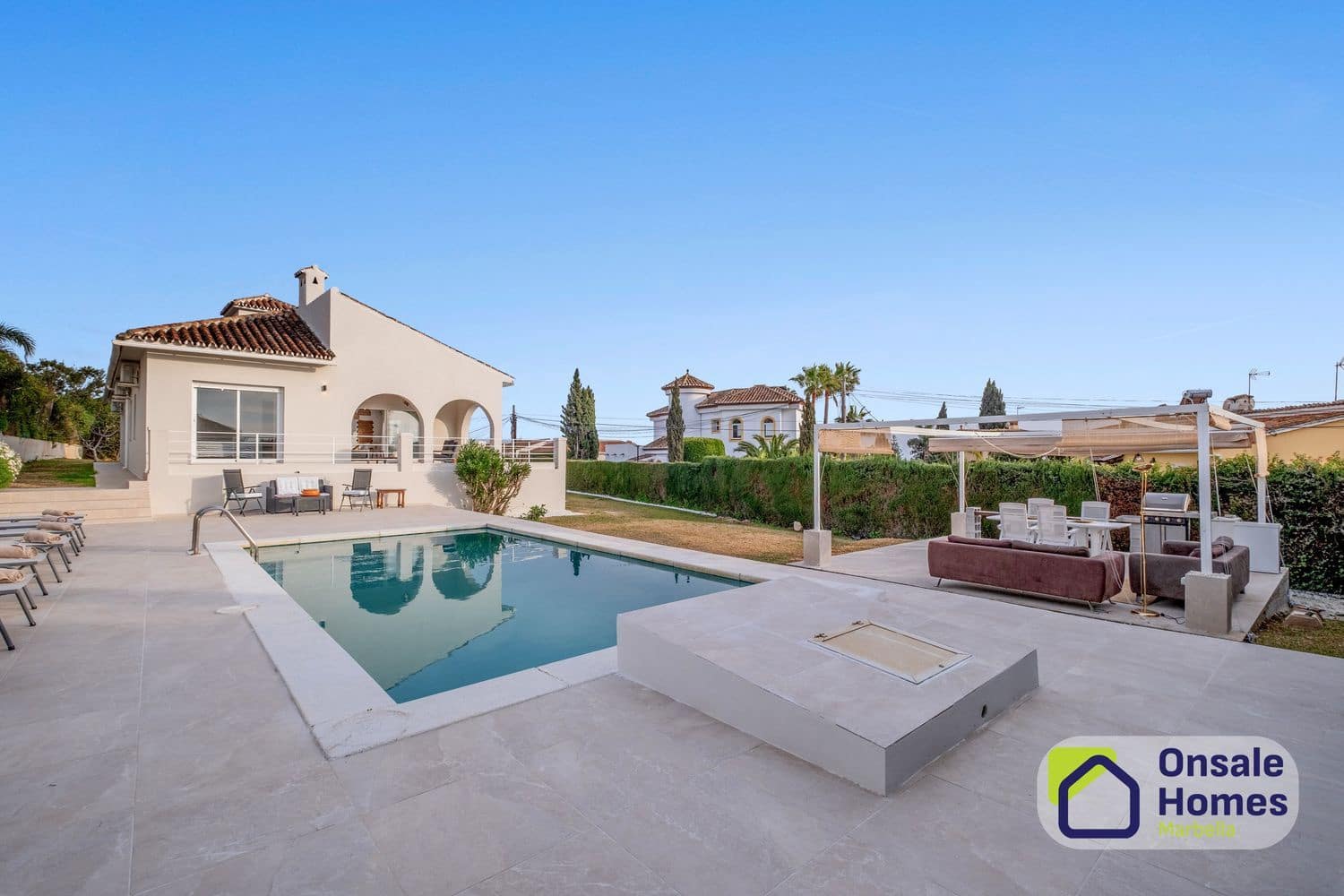 4 chambre Villa/Maison à vendre à Elviria avec piscine garage - 1 649 000 € (Ref: 9658158)