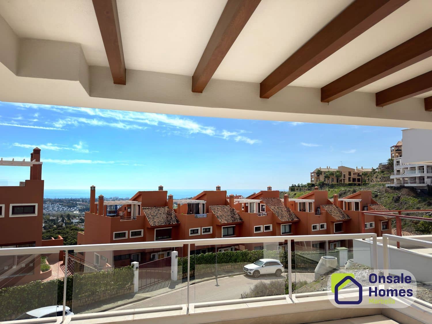 3 bedroom Apartment for sale in Benahavis with pool garage - € 690,000 (Ref: 9665649)