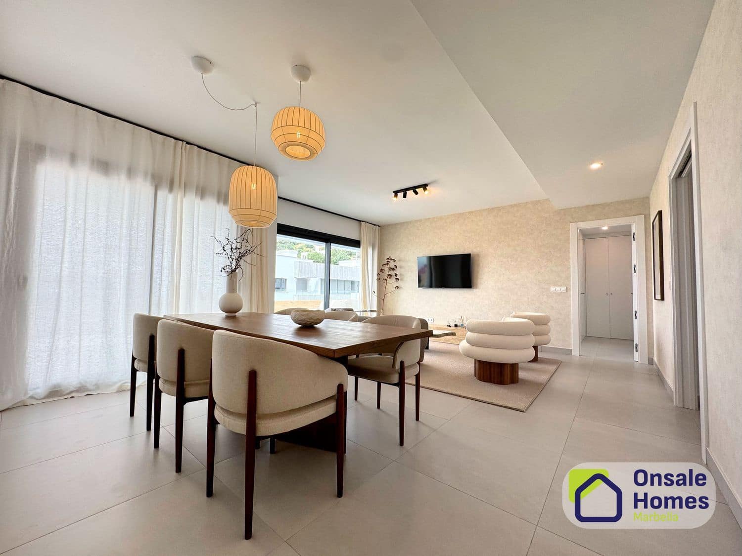 3 Zimmer Apartment zu verkaufen in Marbella mit Pool Garage - 1.150.000 € (Ref: 9669772)