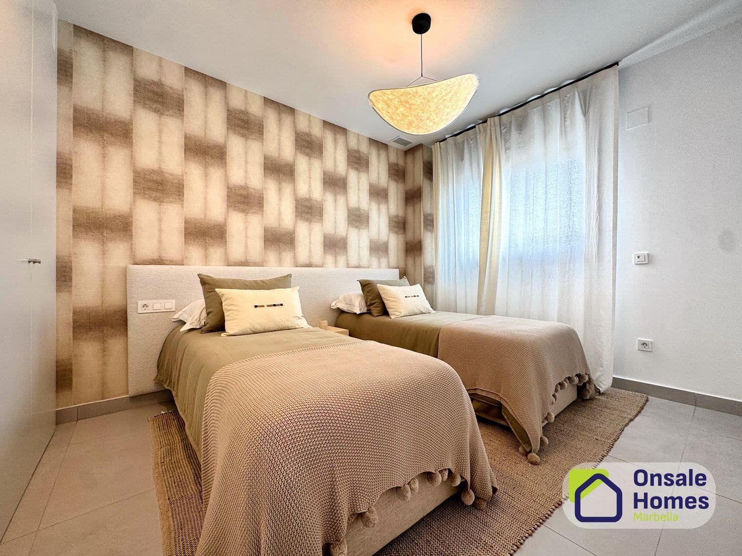 3 Zimmer Apartment zu verkaufen in Marbella mit Pool Garage - 1.150.000 € (Ref: 9669772)