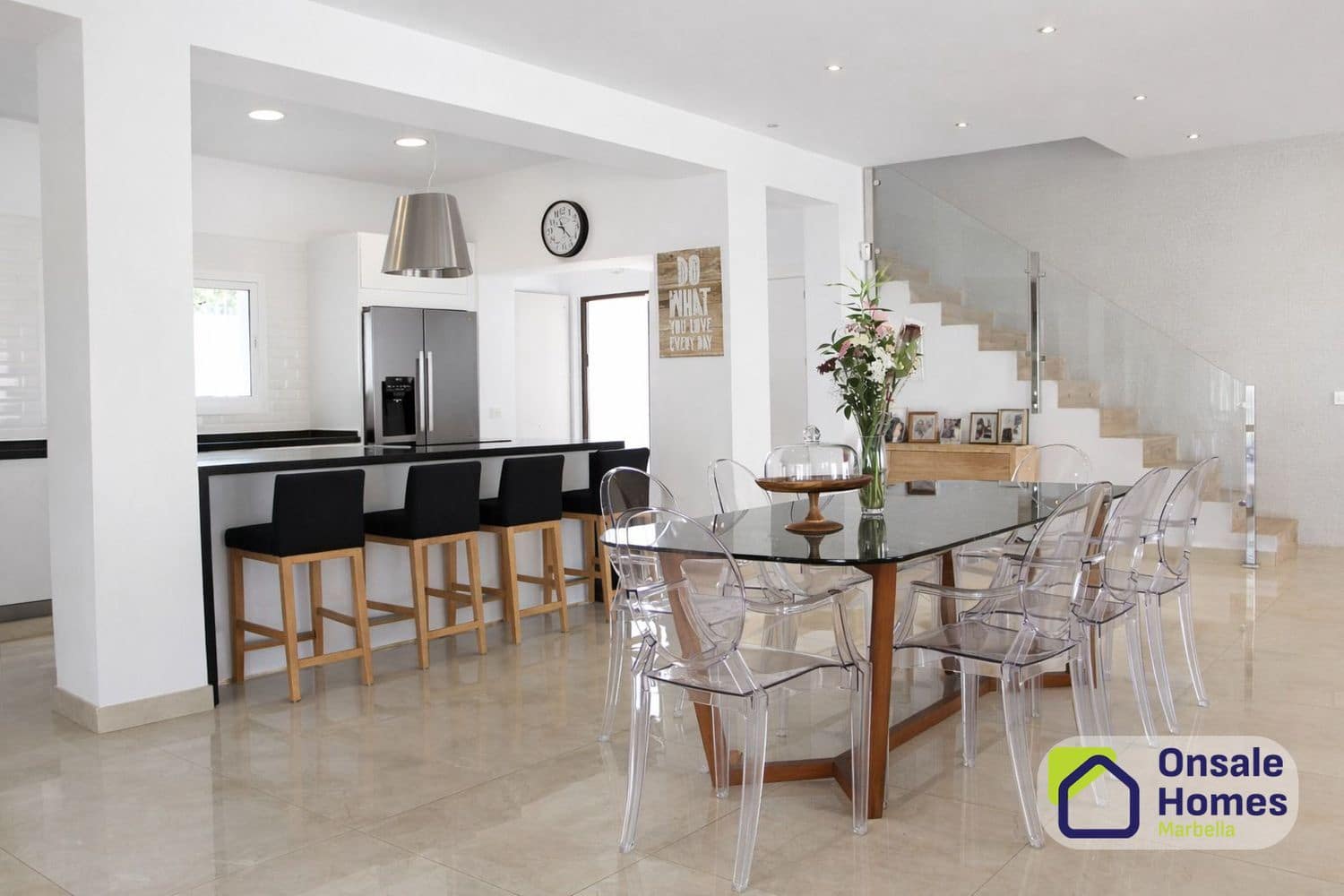 3 bedroom Villa for rent in Marbella with pool garage - € 7,000 (Ref: 9669773)