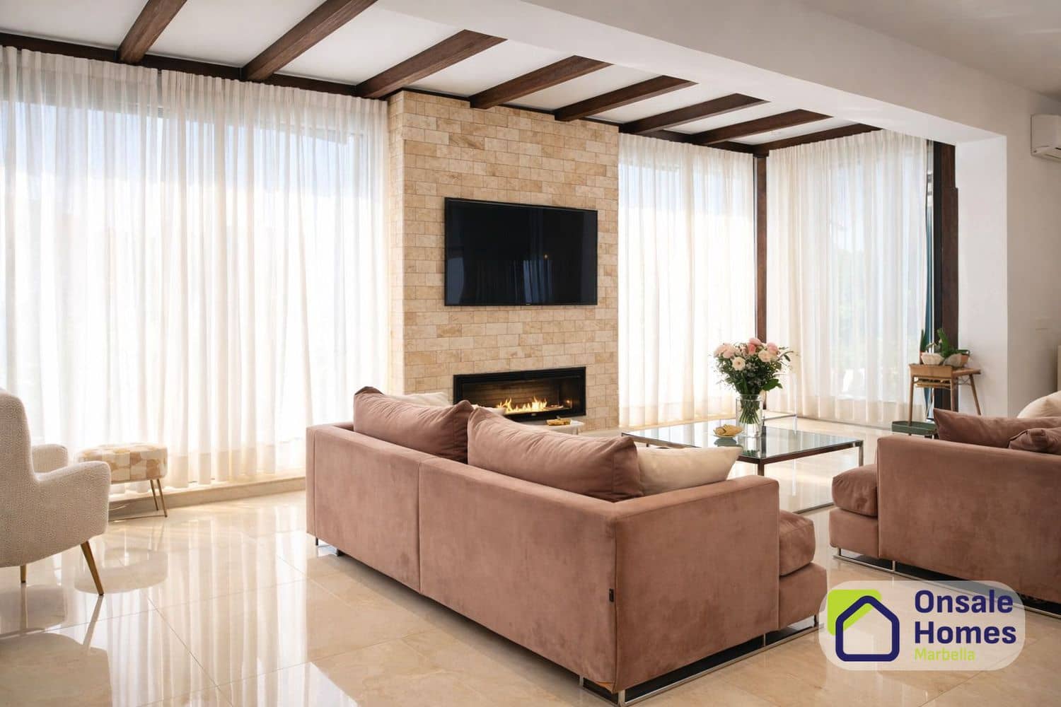 3 bedroom Villa for rent in Marbella with pool garage - € 7,000 (Ref: 9669773)