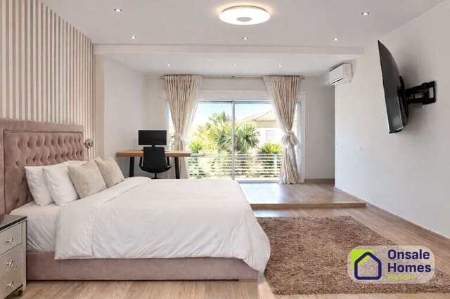 3 bedroom Villa for rent in Valdeolletas - Las Cancelas - Xarblanca, Marbella with pool garage - € 7,000 (Ref: 9669773)