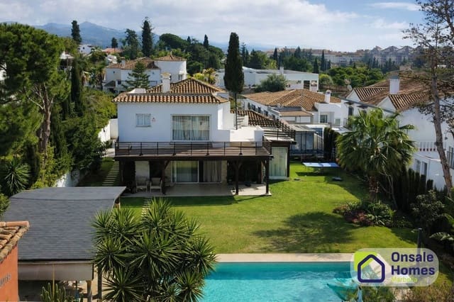 3 bedroom Villa for rent in Valdeolletas - Las Cancelas - Xarblanca, Marbella with pool garage - € 7,000 (Ref: 9669773)