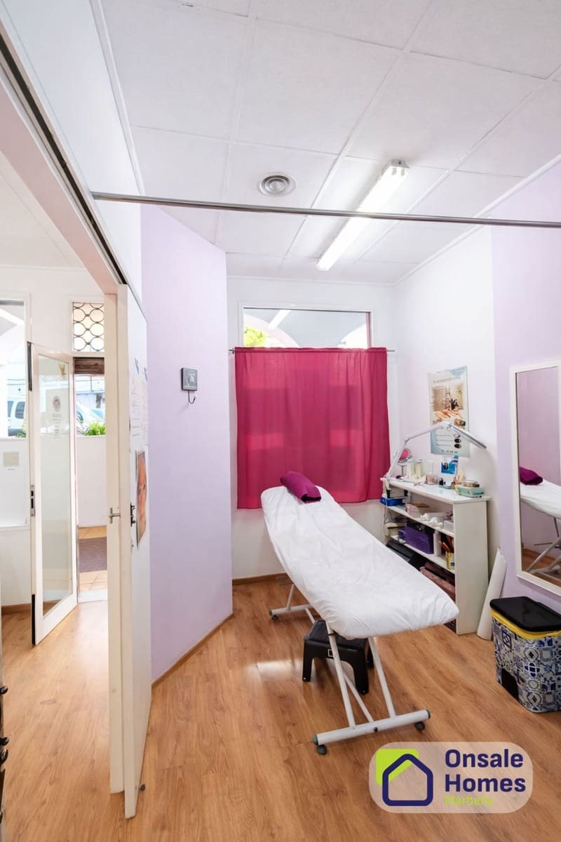 Kommersiell att hyra i Marbella - 600 € (Ref: 9679420)