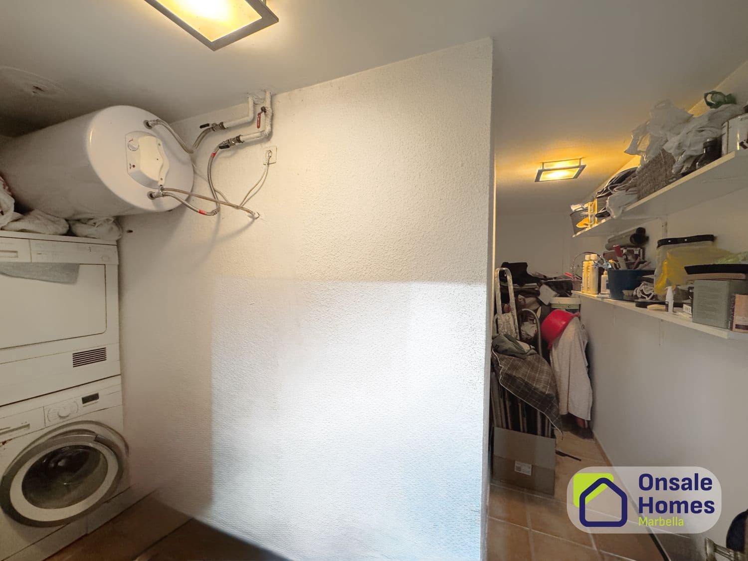 3 sovrum Lägenhet till salu i Nueva Andalucia med pool garage - 630 000 € (Ref: 9689985)