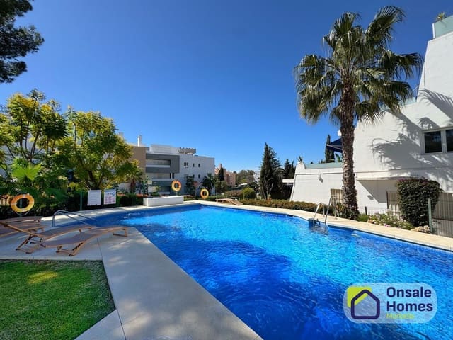 3 sovrum Lägenhet till salu i Nueva Andalucía Centro, Marbella med pool garage - 630 000 € (Ref: 9689985)