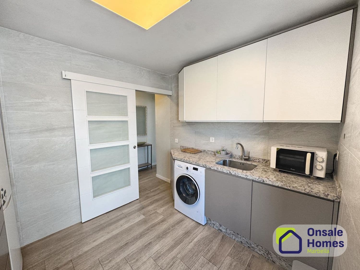 2 quarto Apartamento para venda em Marbella com garagem - 405 000 € (Ref: 9709474)