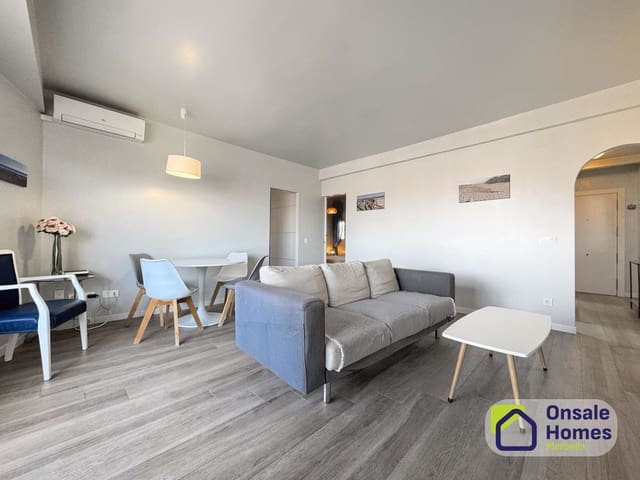 2 quarto Apartamento para venda em Los Jardines de Marbella - La Ermita, Marbella com garagem - 405 000 € (Ref: 9709474)