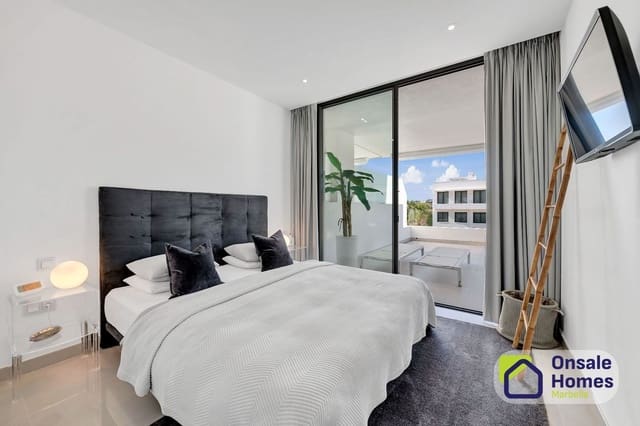 Apartamento de 2 habitaciones en Nueva Atalaya, Estepona en venta con piscina garaje - 825.000 € (Ref: 9714308)