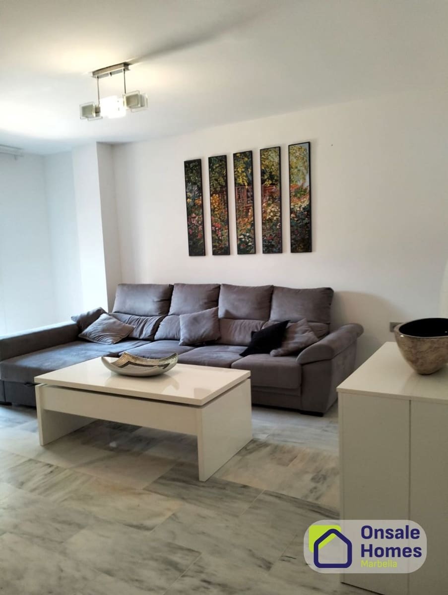 2 makuuhuone Huoneisto myytävänä paikassa New Golden Mile mukana uima-altaan 
autotalli - 274 000 € (Ref: 9714309)