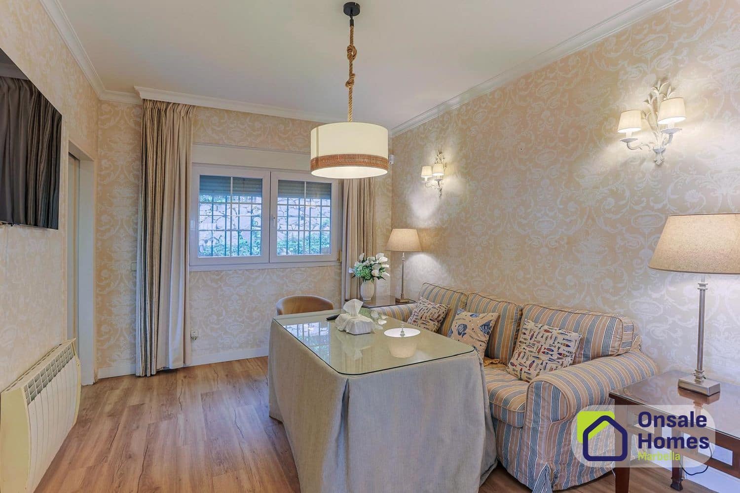 3 Zimmer Villa zu verkaufen in New Golden Mile mit Pool Garage - 1.295.000 € (Ref: 9714310)