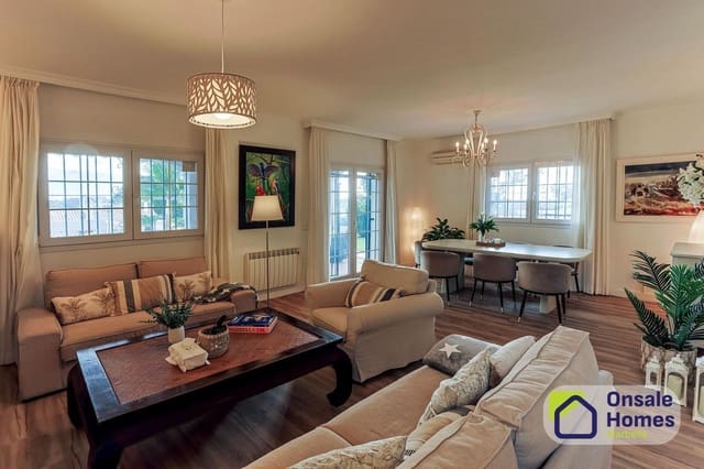 3 Zimmer Villa zu verkaufen in Nueva Atalaya, Estepona mit Pool Garage - 1.295.000 € (Ref: 9714310)