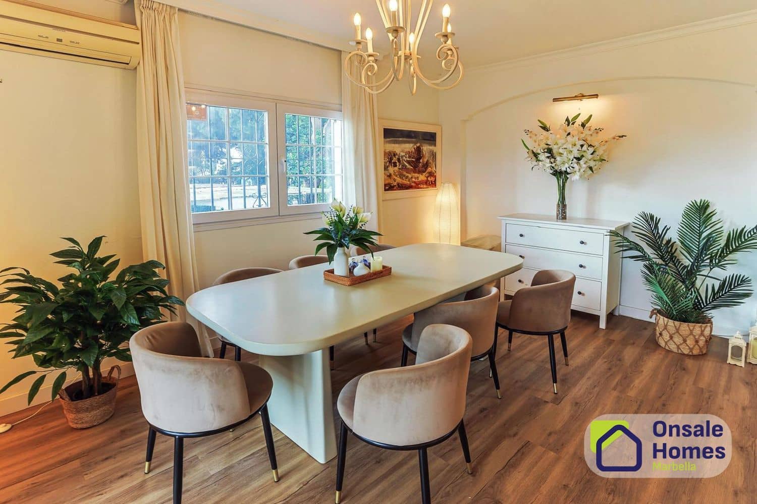 3 Zimmer Villa zu verkaufen in New Golden Mile mit Pool Garage - 1.295.000 € (Ref: 9714310)