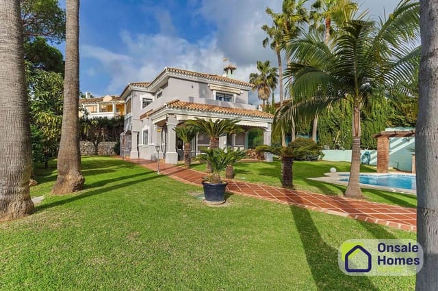 3 Zimmer Villa zu verkaufen in Nueva Atalaya, Estepona mit Pool Garage - 1.295.000 € (Ref: 9714310)