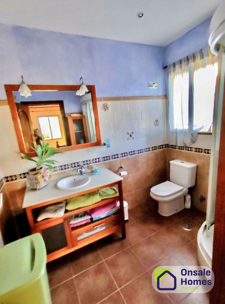 Chalet de 3 habitaciones en Río Real en venta con piscina garaje - 1.600.000 € (Ref: 9719434)