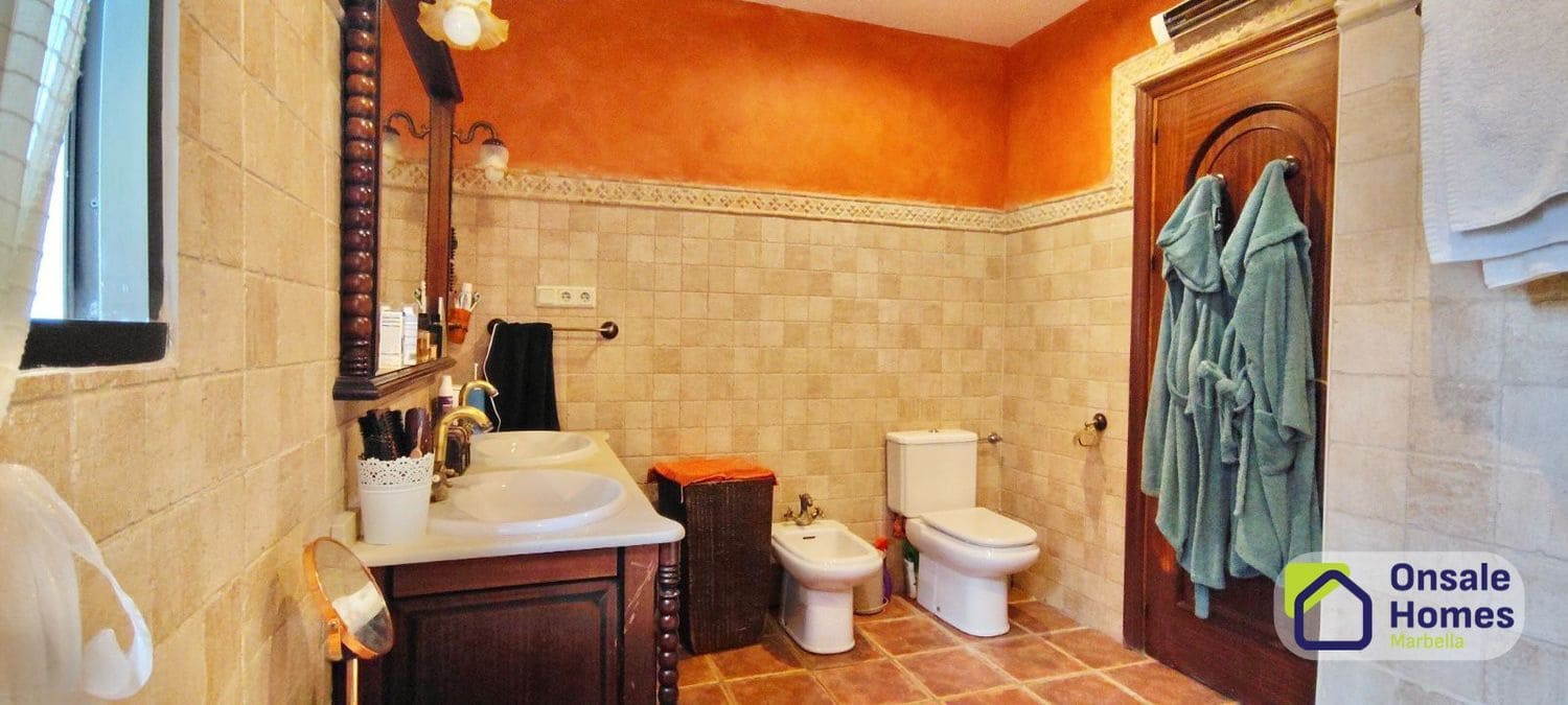 Chalet de 3 habitaciones en Río Real en venta con piscina garaje - 1.600.000 € (Ref: 9719434)