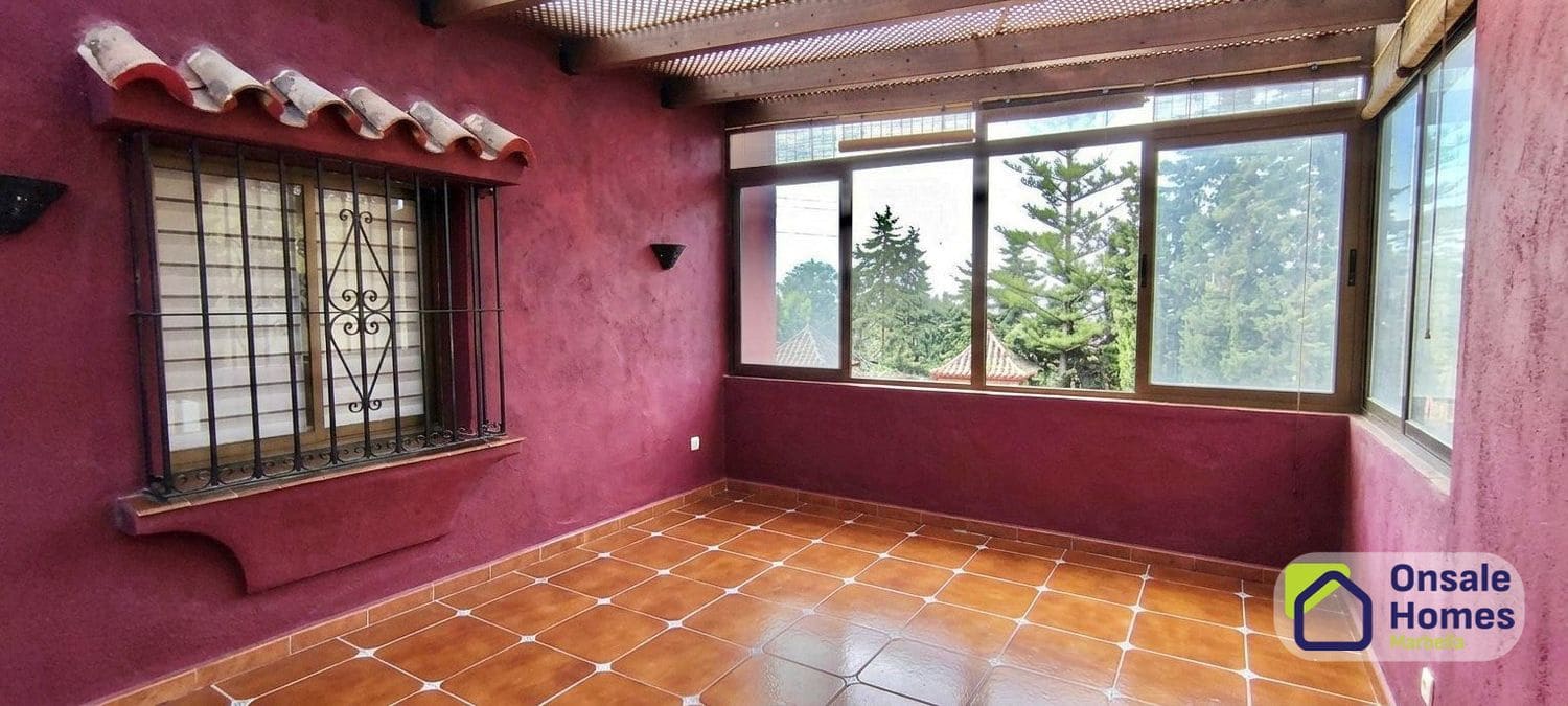 Chalet de 3 habitaciones en Río Real en venta con piscina garaje - 1.600.000 € (Ref: 9719434)