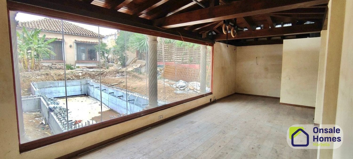 Chalet de 3 habitaciones en Río Real en venta con piscina garaje - 1.600.000 € (Ref: 9719434)