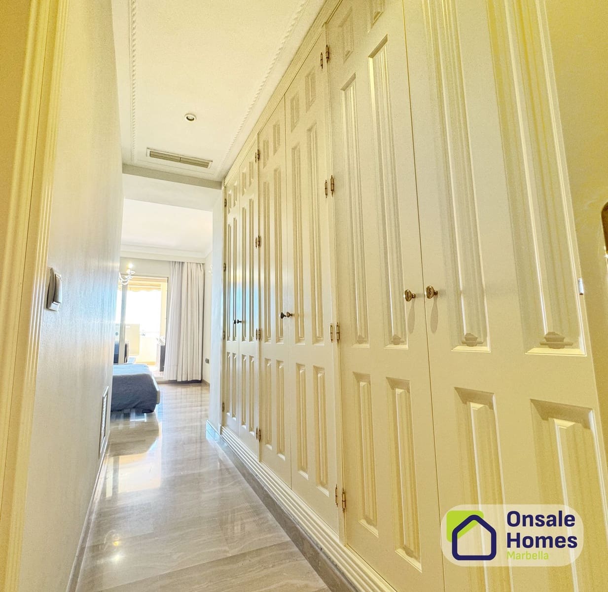 3 chambre Appartement à vendre à Golden Mile avec piscine garage - 995 000 € (Ref: 9721058)