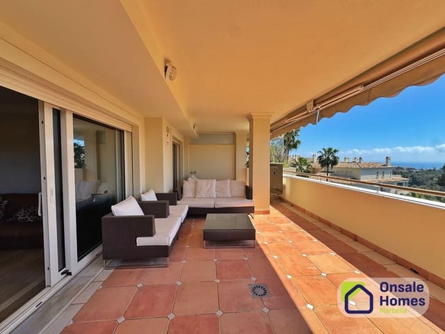 Apartamento de 3 habitaciones en Sierra Blanca, Marbella en venta con piscina garaje - 995.000 € (Ref: 9721058)