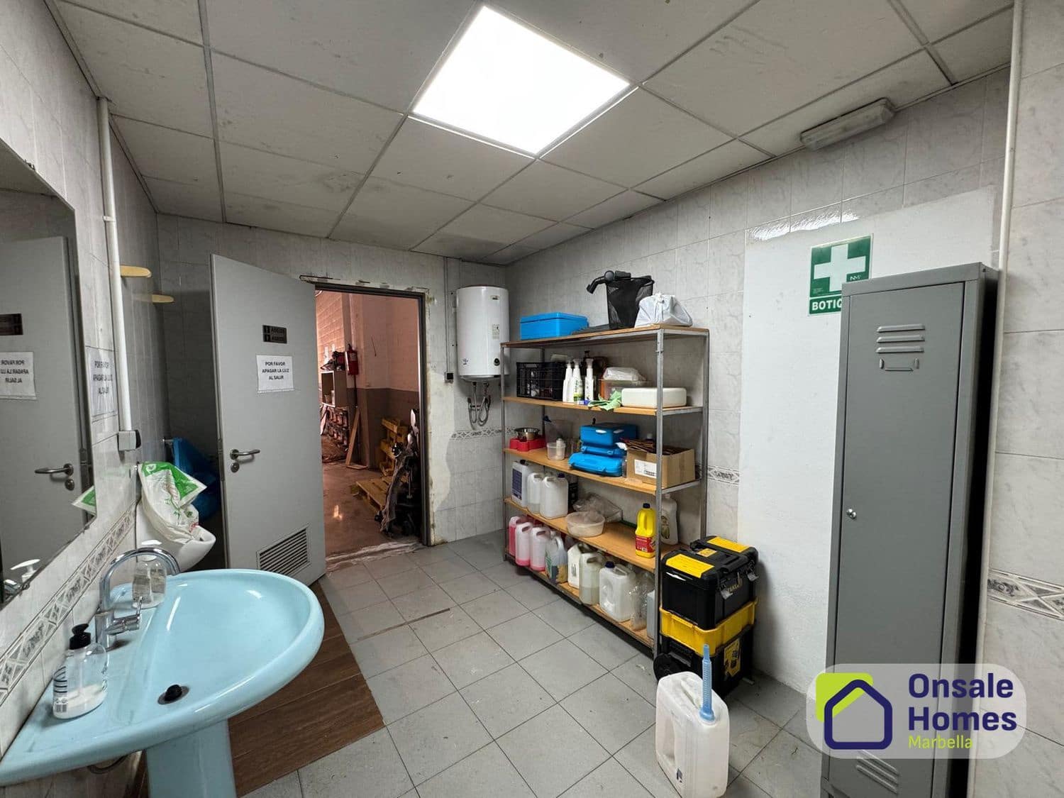 Komercyjne do wynajęcia w Marbella - 3 500 € (Ref: 9726300)