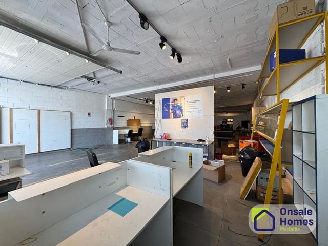 Komercyjne do wynajęcia w Playa Bajadilla - Puertos, Marbella - 3 500 € (Ref: 9726300)