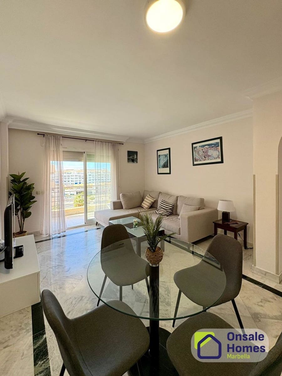 2 bedroom Apartment for sale in Puerto Banus with pool garage - € 645,000 (Ref: 9726301)