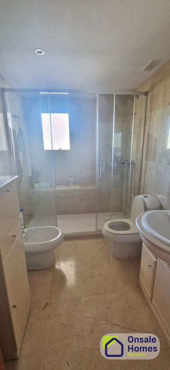 3 slaapkamer Appartement te koop in San Pedro de Alcantara met zwembad garage - € 577.500 (Ref: 9735006)