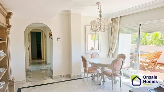 2 makuuhuone Huoneisto myytävänä paikassa La Dama de Noche - La Alzambra, Marbella mukana uima-altaan 
autotalli - 499 000 € (Ref: 9751435)