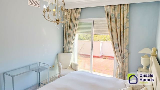 2 makuuhuone Huoneisto myytävänä paikassa La Dama de Noche - La Alzambra, Marbella mukana uima-altaan 
autotalli - 499 000 € (Ref: 9751435)