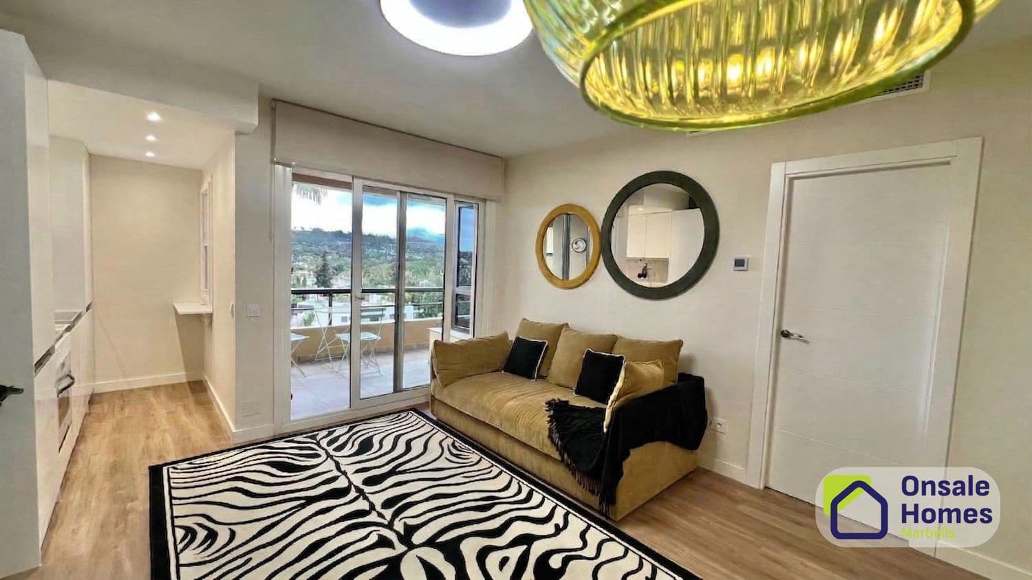 1 chambre Appartement à vendre à Aloha Golf avec piscine garage - 329 000 € (Ref: 9755038)