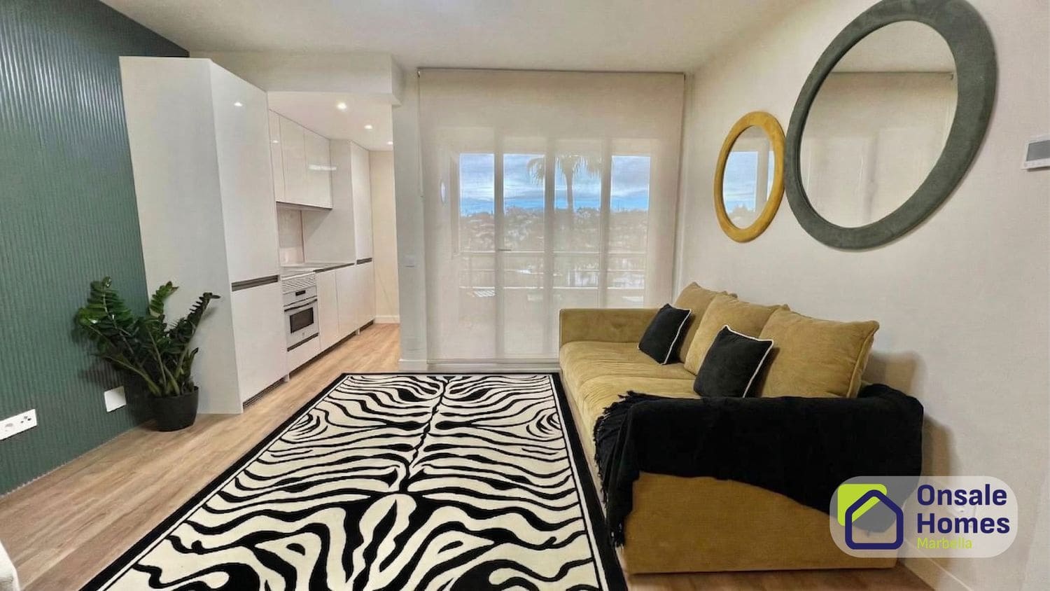 1 chambre Appartement à vendre à Aloha Golf avec piscine garage - 329 000 € (Ref: 9755038)